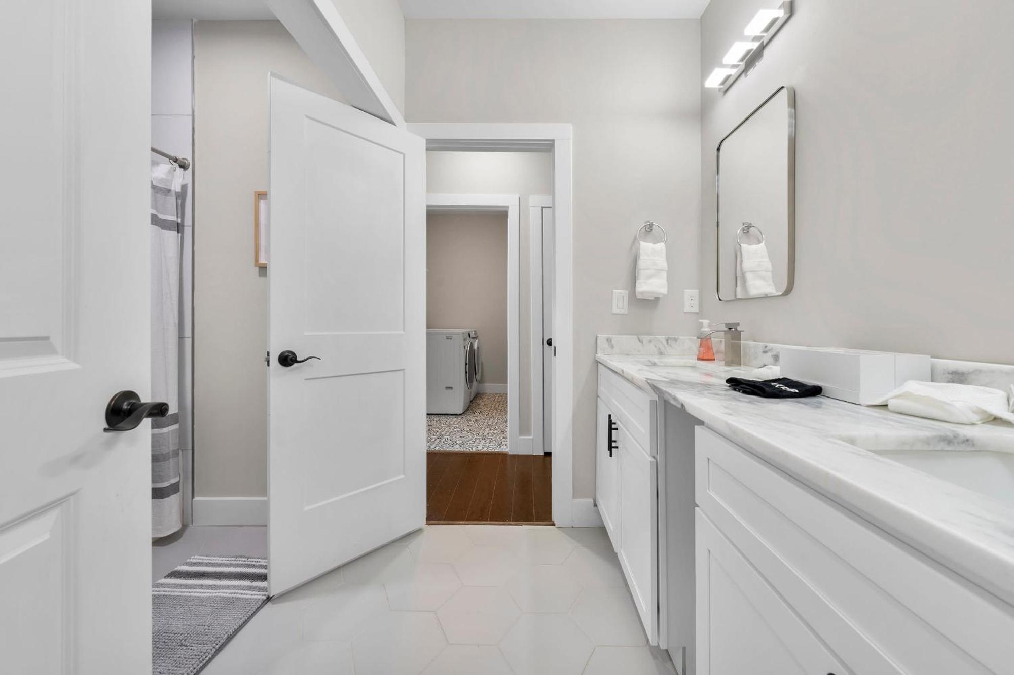 Family Friendly New Luxury Home Centrally Located Atlanta Exterior photo